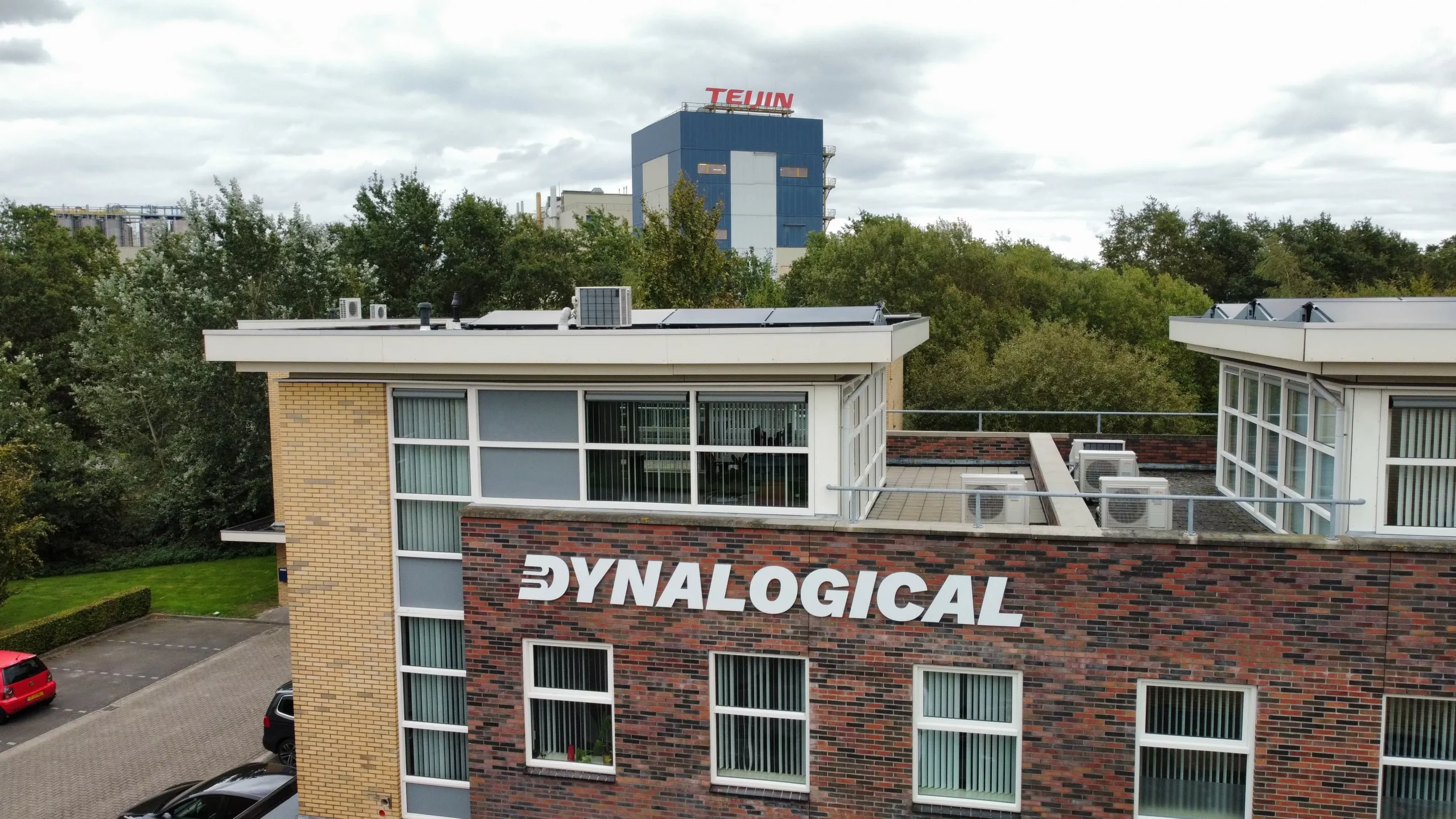 banner_dynalogical